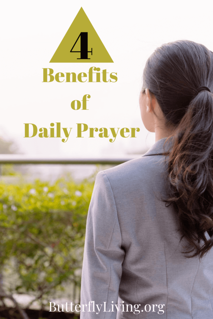 Lady praying-4 Benefits of daily prayer