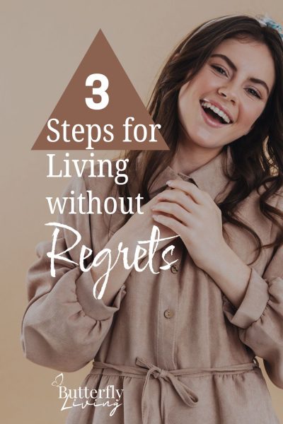 lady smiling-living with no regrets