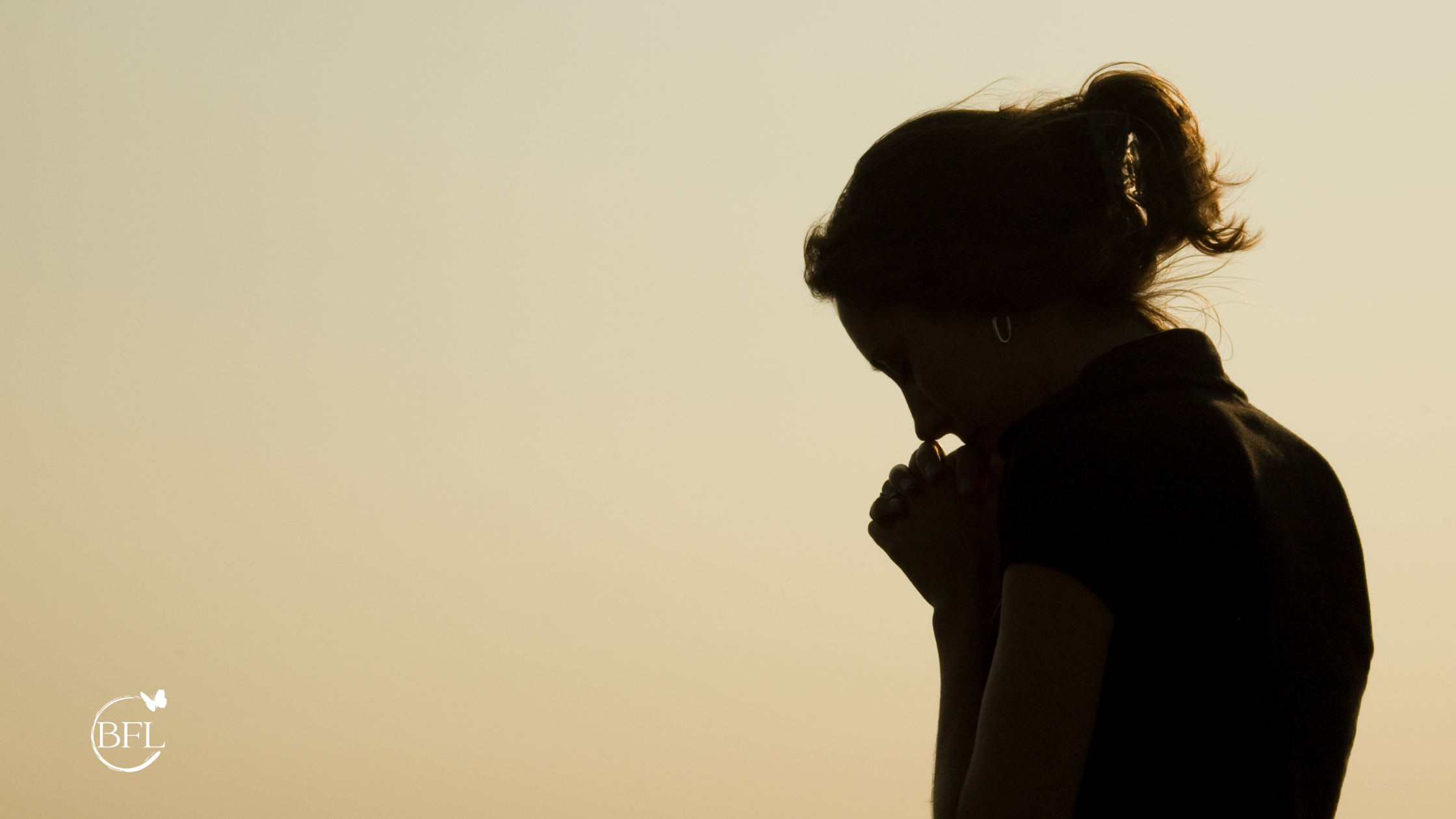 lady praying-why is humility important